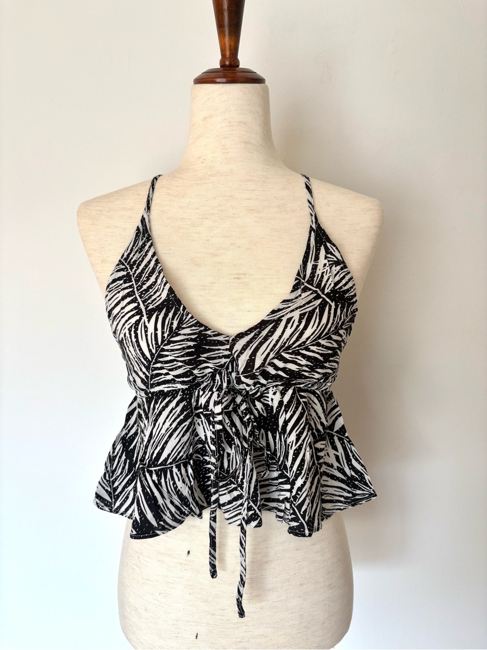Black & White Tropical Print Tie-Front Cami Top Blush Medium Summer Peplum Tank